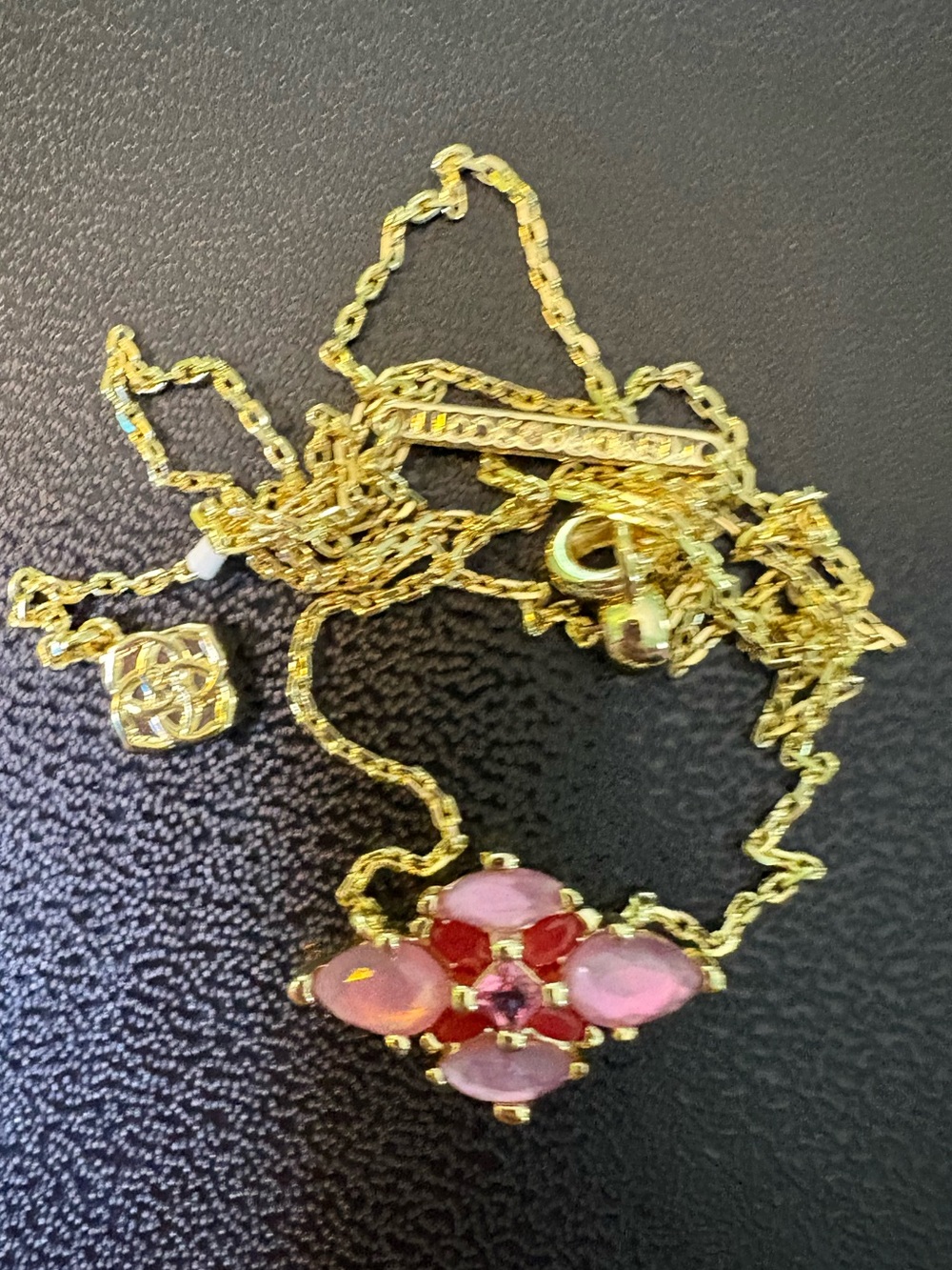 Kendra Scott Pink and Red Stone Pendant Necklace nwot